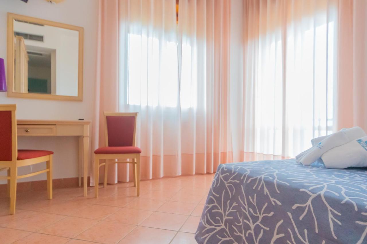 Hotel America Marina di Camerota Εξωτερικό φωτογραφία