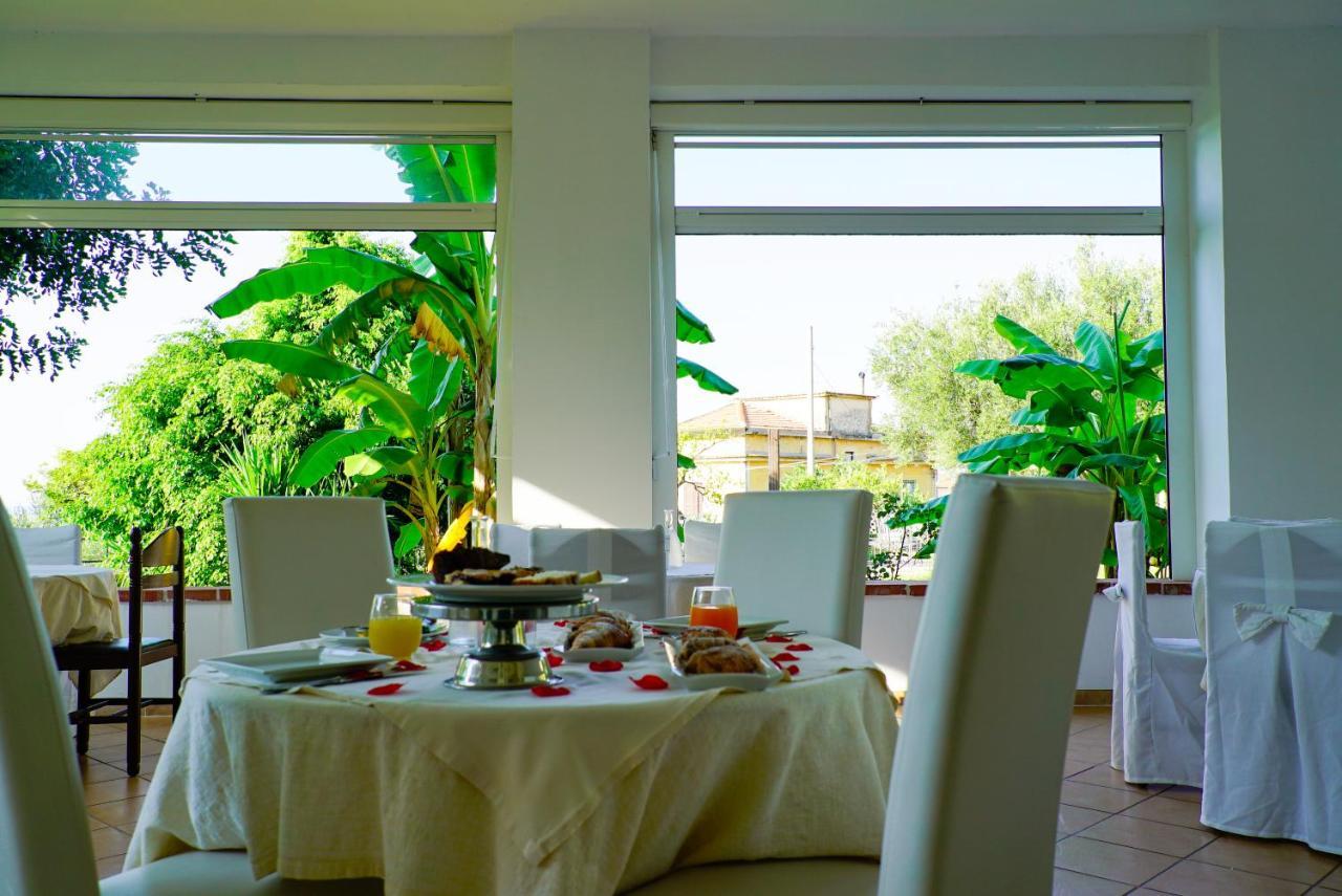 Hotel America Marina di Camerota Εξωτερικό φωτογραφία