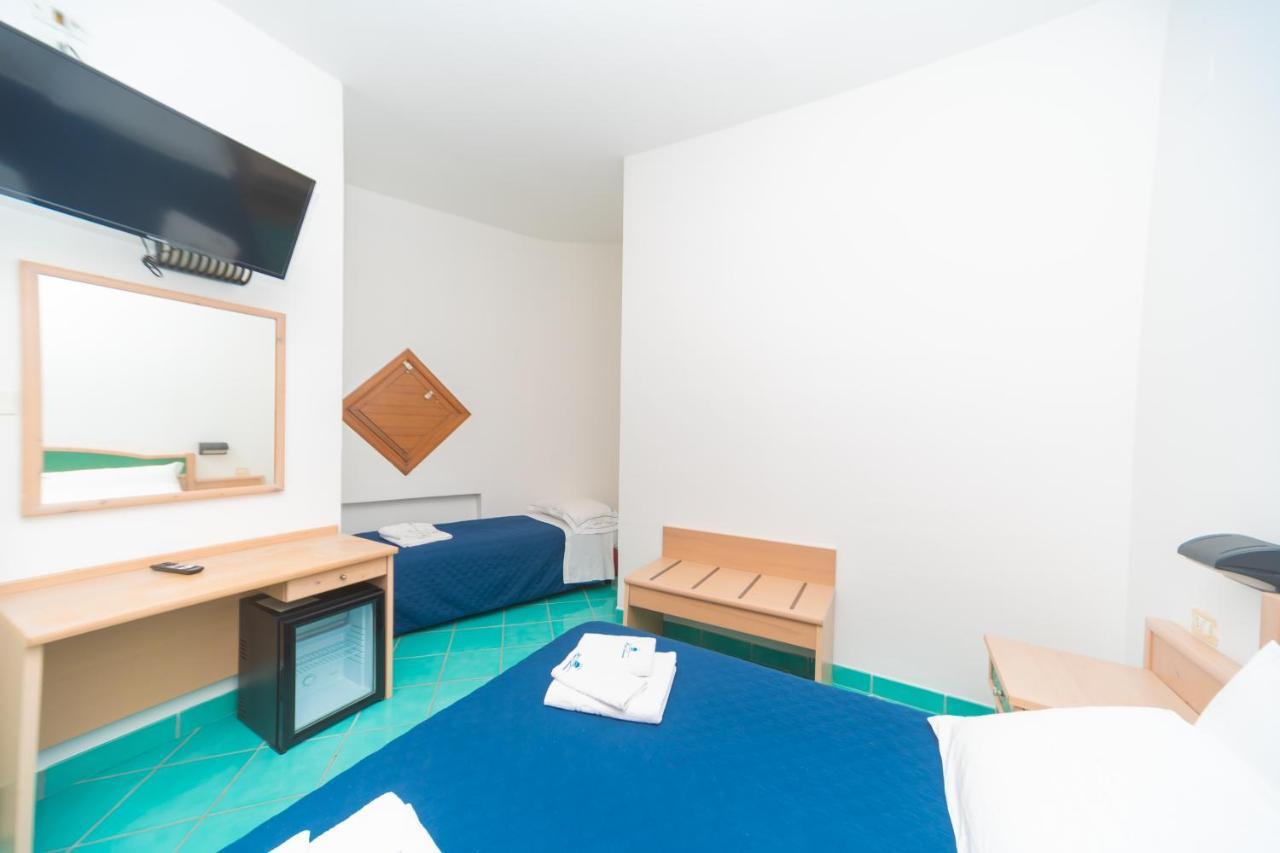 Hotel America Marina di Camerota Εξωτερικό φωτογραφία