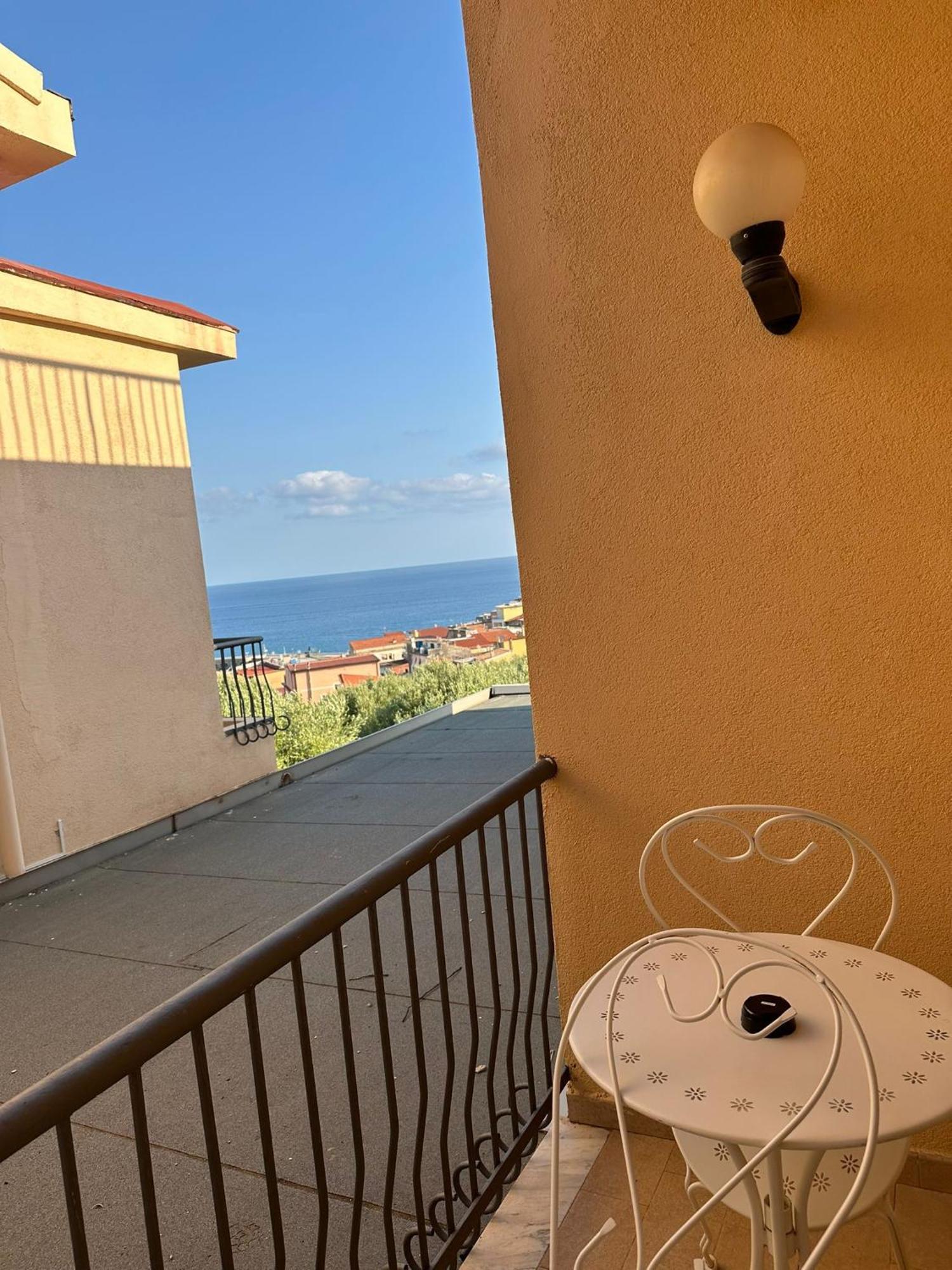 Hotel America Marina di Camerota Εξωτερικό φωτογραφία