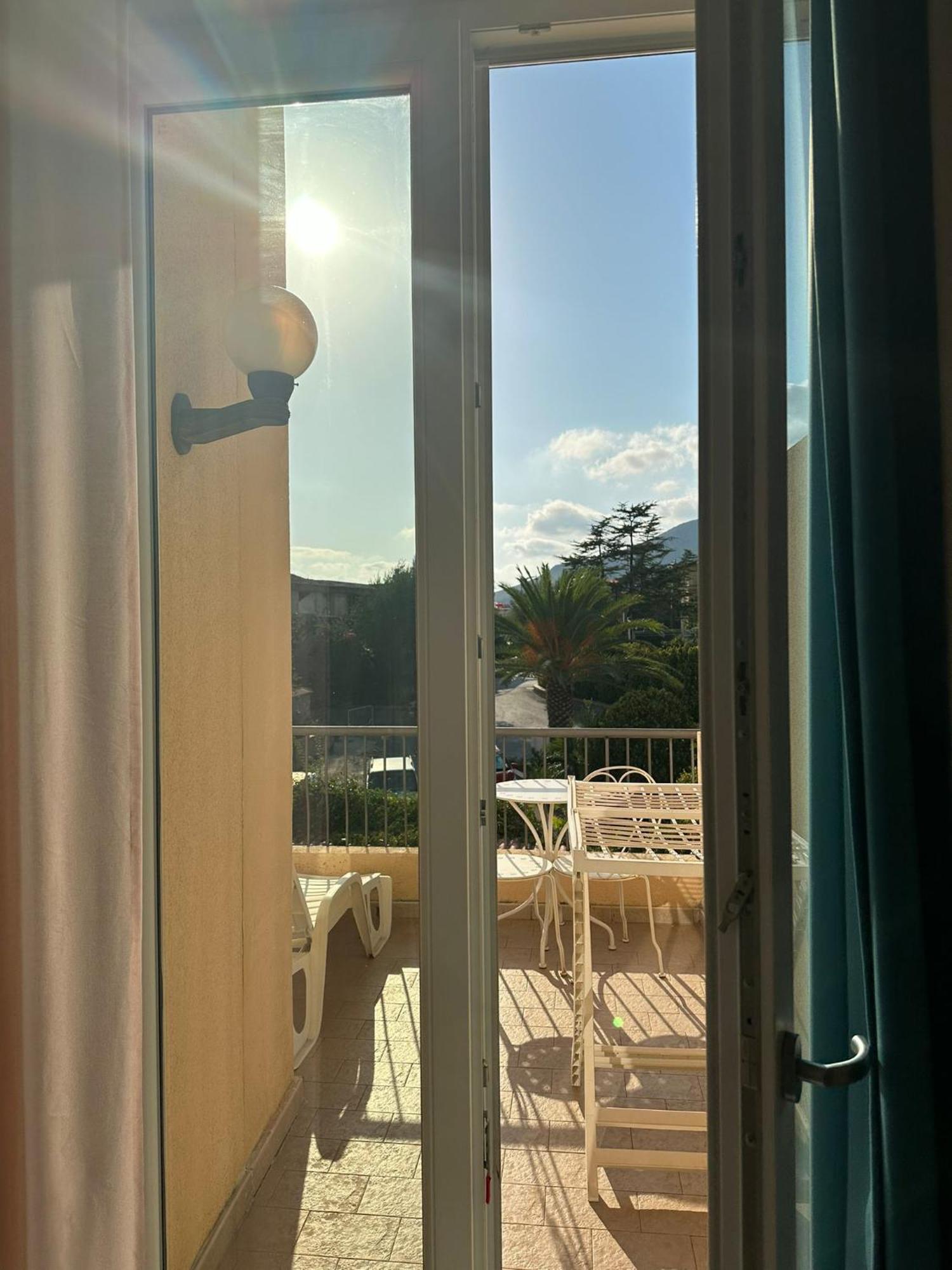 Hotel America Marina di Camerota Εξωτερικό φωτογραφία