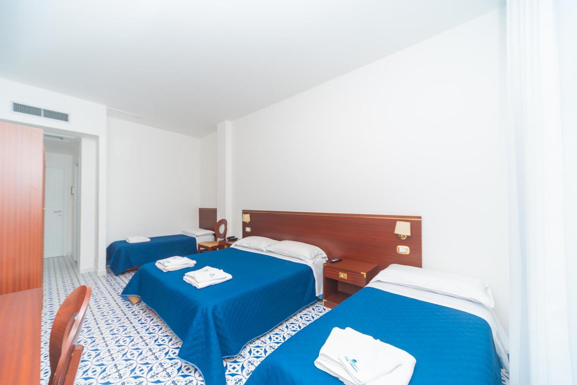 Hotel America Marina di Camerota Εξωτερικό φωτογραφία