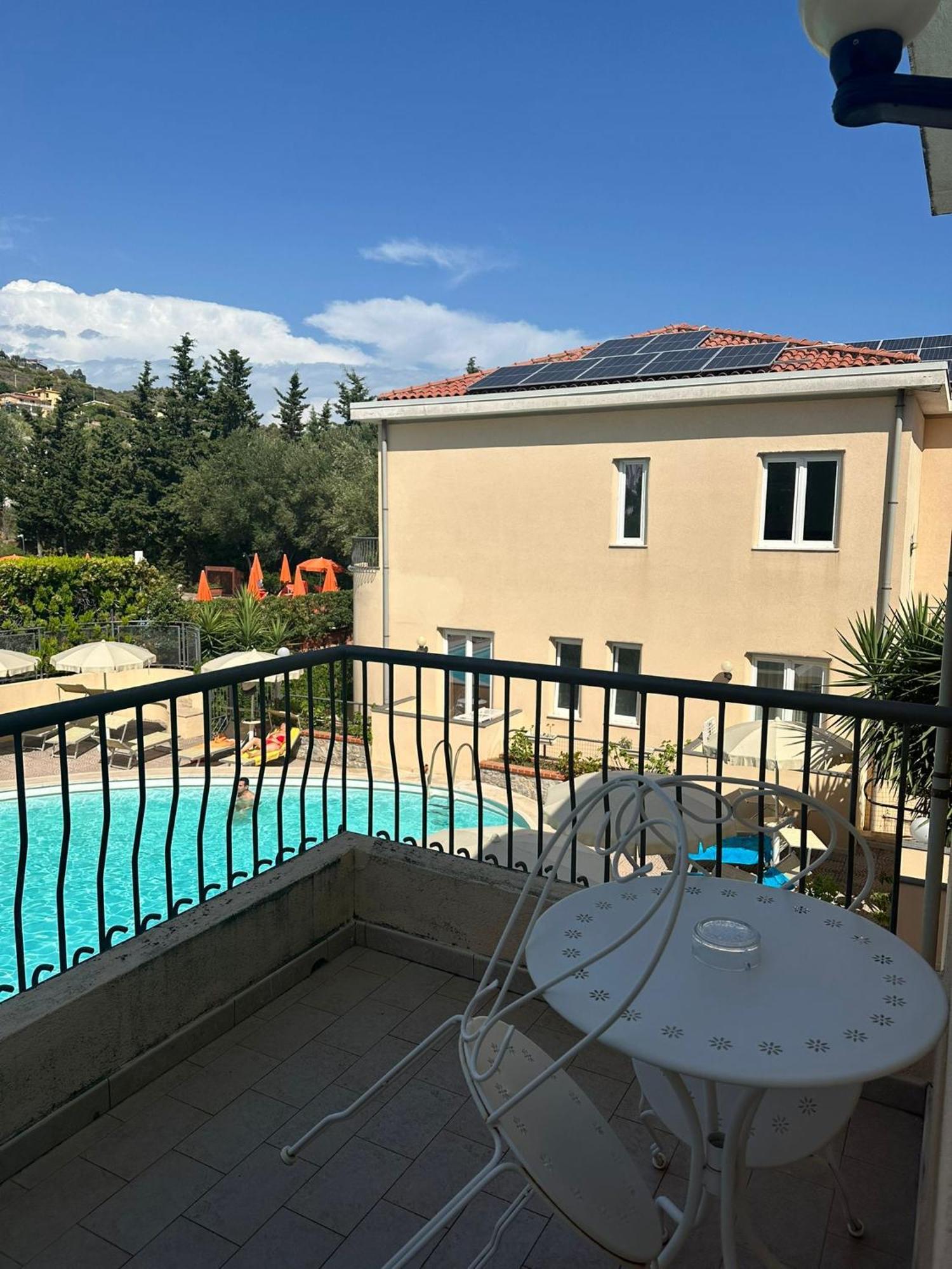Hotel America Marina di Camerota Εξωτερικό φωτογραφία